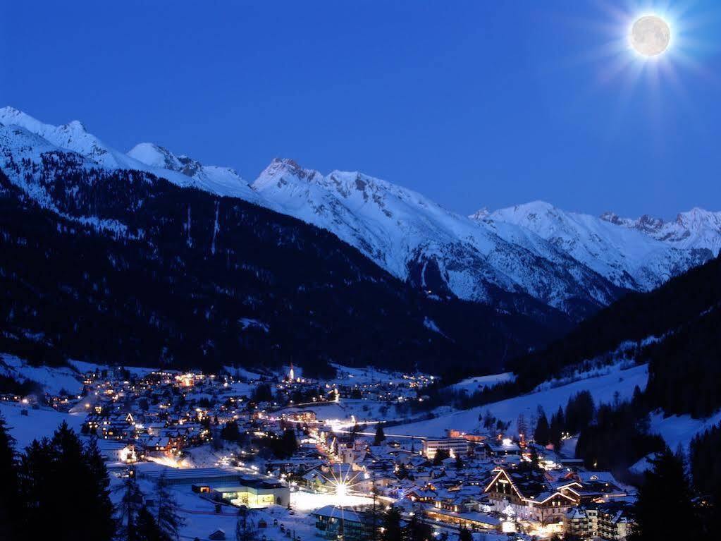 Raffl'S St. Antoner Hof Hotel Sankt Anton am Arlberg Exterior photo